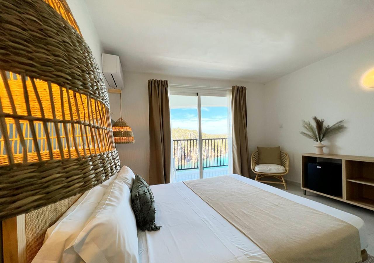 Club Menorca - Solo Adultos Hotel Cala En Porter  Bagian luar foto